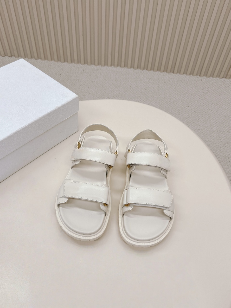Женские роскошные сандалии на  – обзор и цена Velcro Strap Sandal
